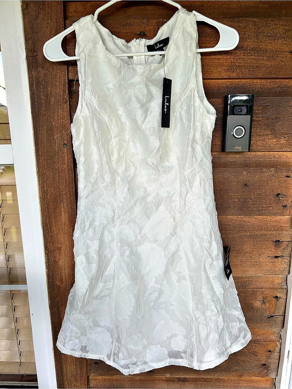 Lulus White Floral Jacquard Sleeveless Mini Dress Size Small NWT